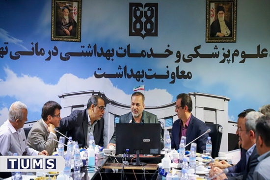 بازدید رئیس دانشگاه از معاونت بهداشت 